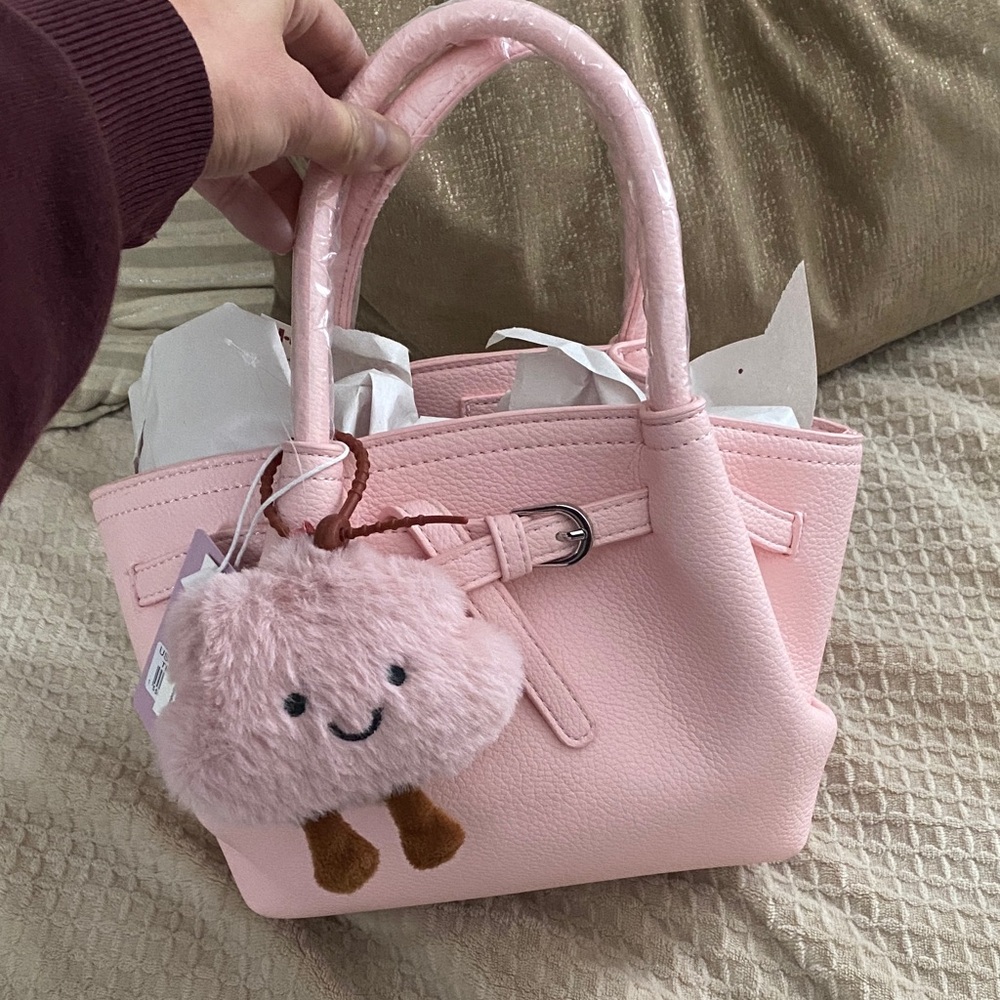 Pink Cloud Purse W/ Charm